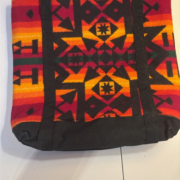 Pendleton Women's Tote Bag - Red, Orange, and Black - Picture 2 of 3